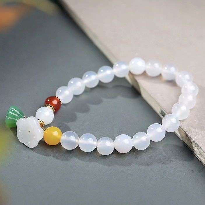 White Agate Bracelet with Lotu - đánh giá và giá Vintage Fashion Tiktok