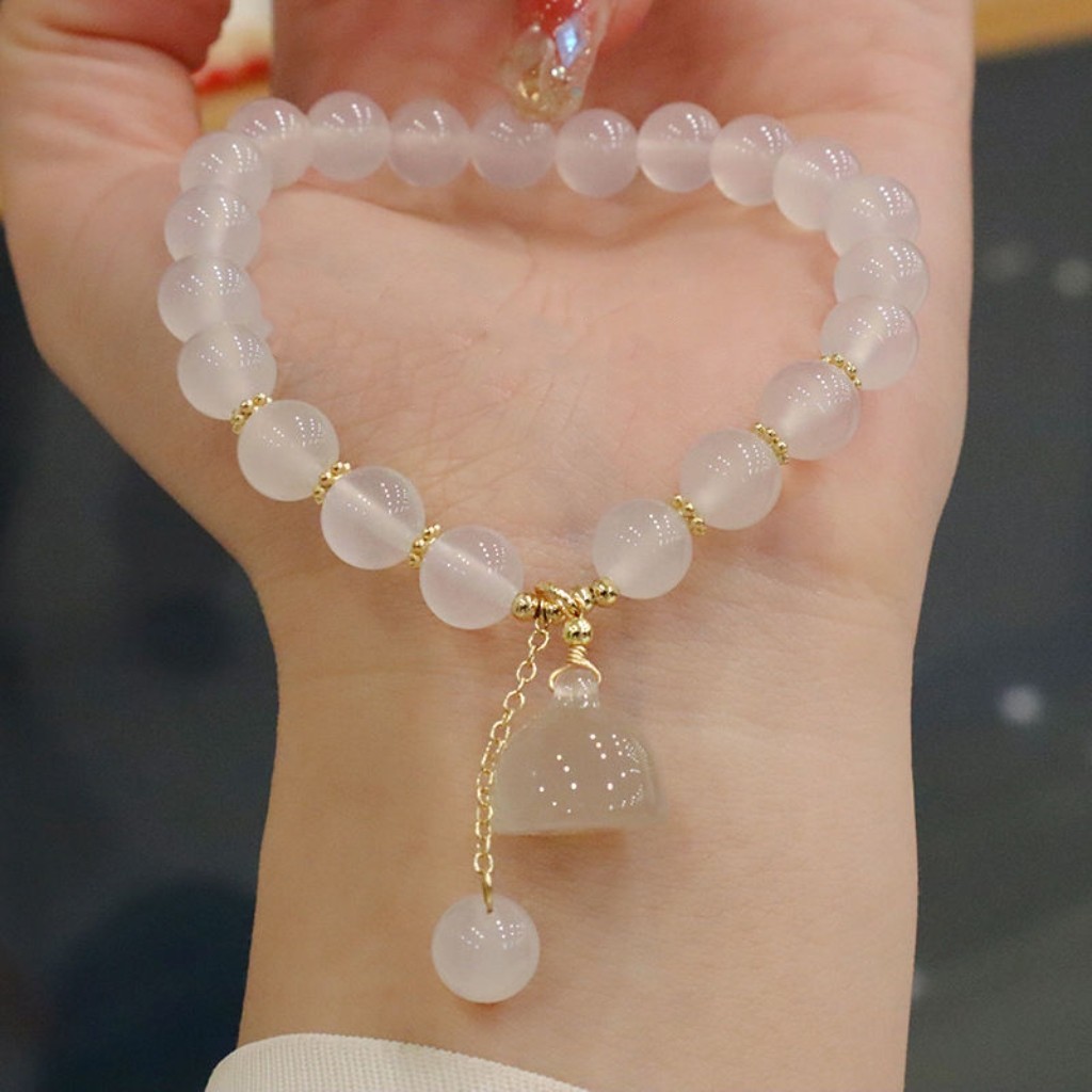 White Agate Bracelet with Lotu - đánh giá và giá Vintage Fashion Tiktok