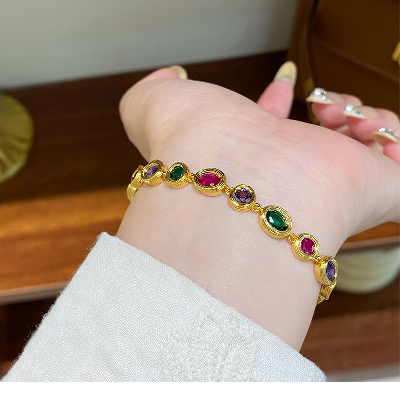 Tiktok hot sell antique style  - đánh giá và giá Vintage Fashion Tiktok