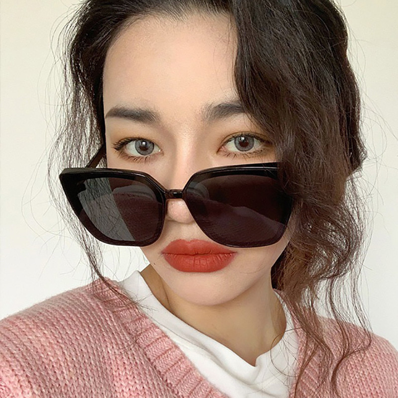 Vintage Butterfly Square Sungl - đánh giá và giá Vintage Fashion Tiktok