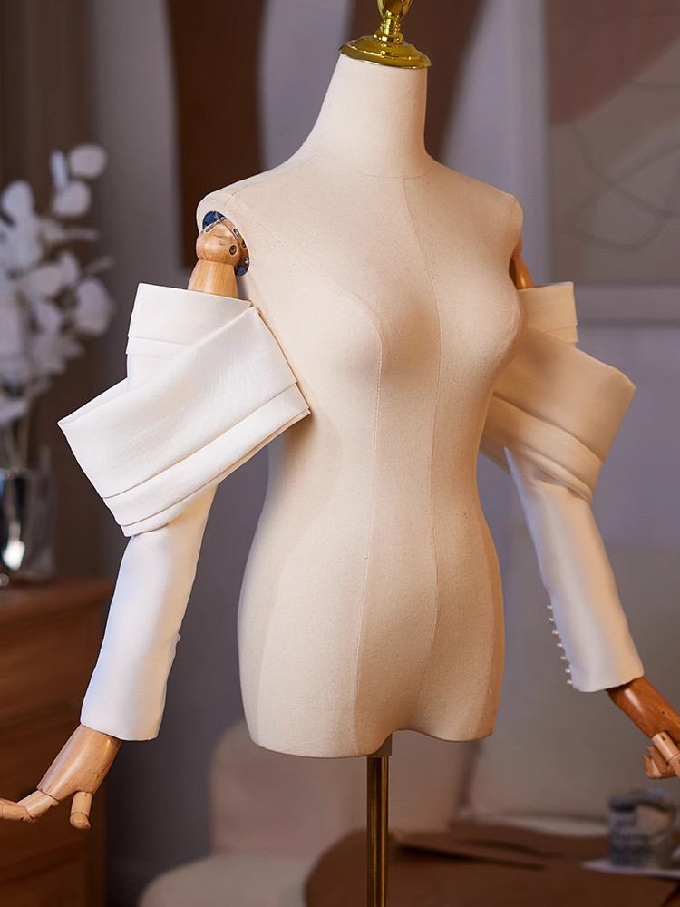 Women's Elegant Designer White - đánh giá và giá Vintage Fashion Photography